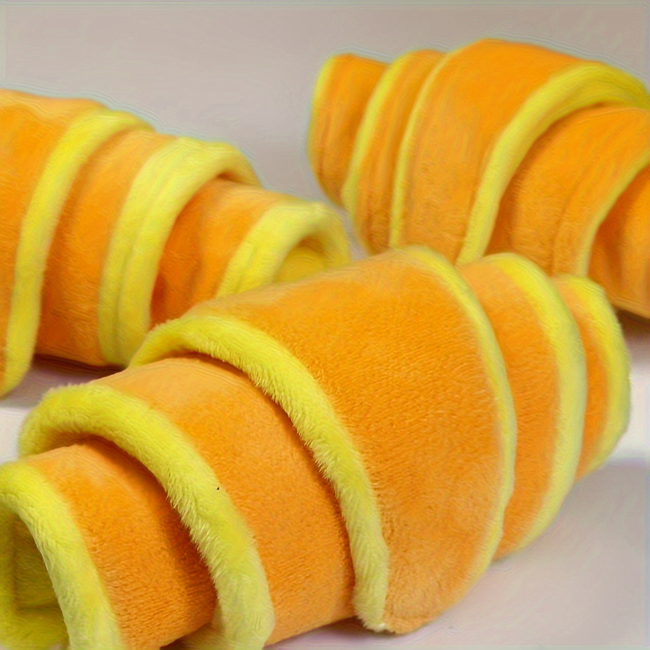 A Pair of Sturdy Plush Dog Toys Featuring Horns And Treat Dispensers - Engaging Hide-And-Seek Toys Designed for Medium-Sized Dogs, Crafted from Soft, Bite-Resistant Plush Material with a Lifelike Appearance