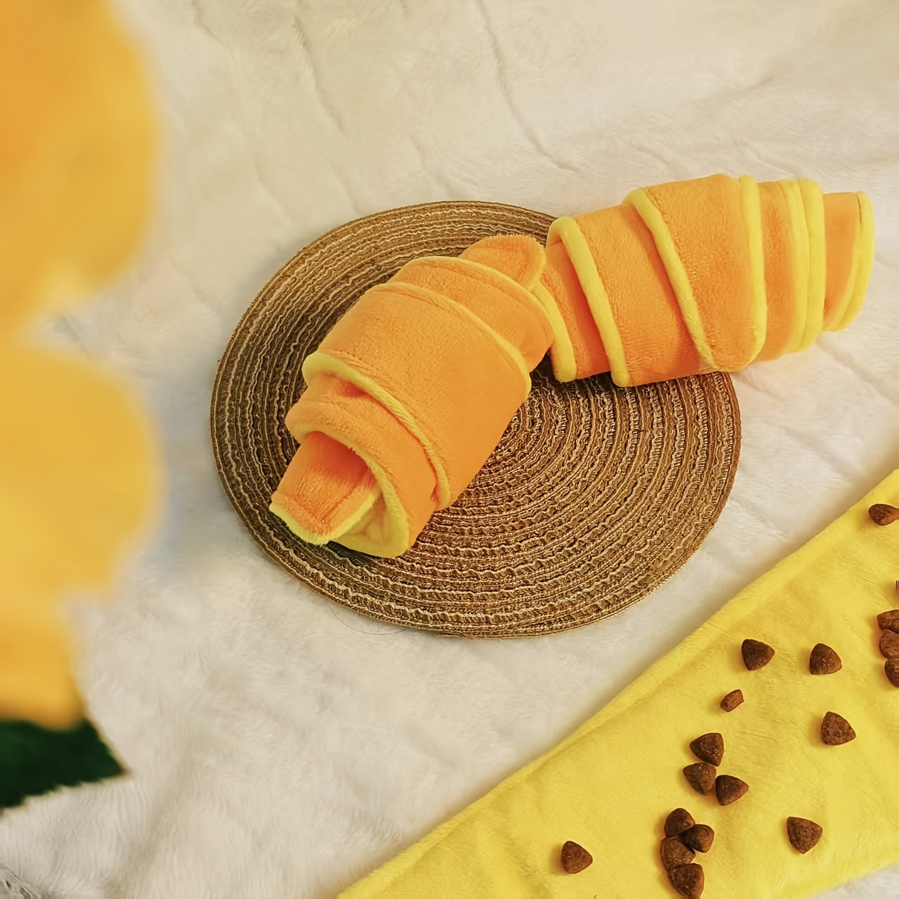 A Pair of Sturdy Plush Dog Toys Featuring Horns And Treat Dispensers - Engaging Hide-And-Seek Toys Designed for Medium-Sized Dogs, Crafted from Soft, Bite-Resistant Plush Material with a Lifelike Appearance